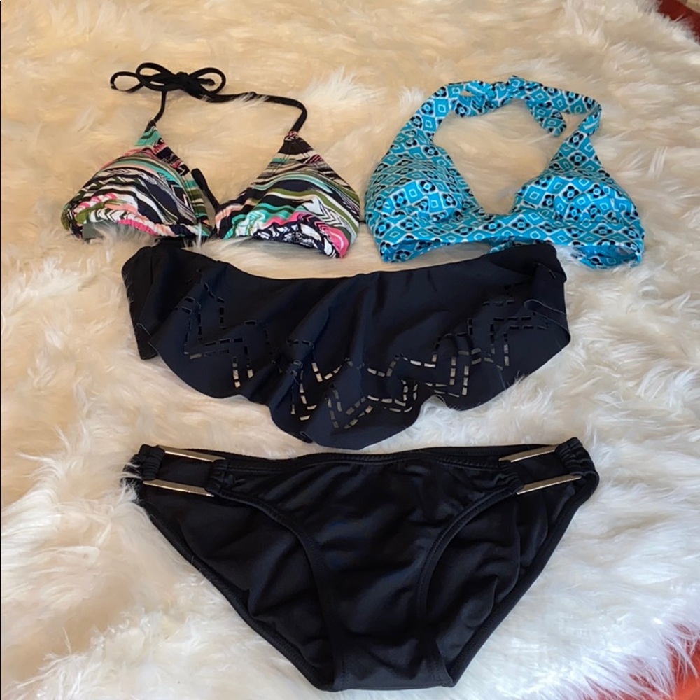 Bundle of 3 mossimo bikini tops, 1 matching